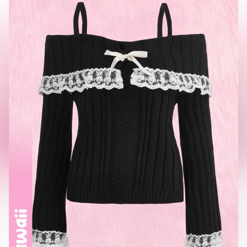 Black thick sweater